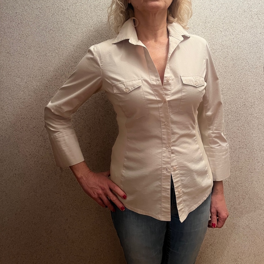 Thin and comfortable shirt with 3/4 sleeve